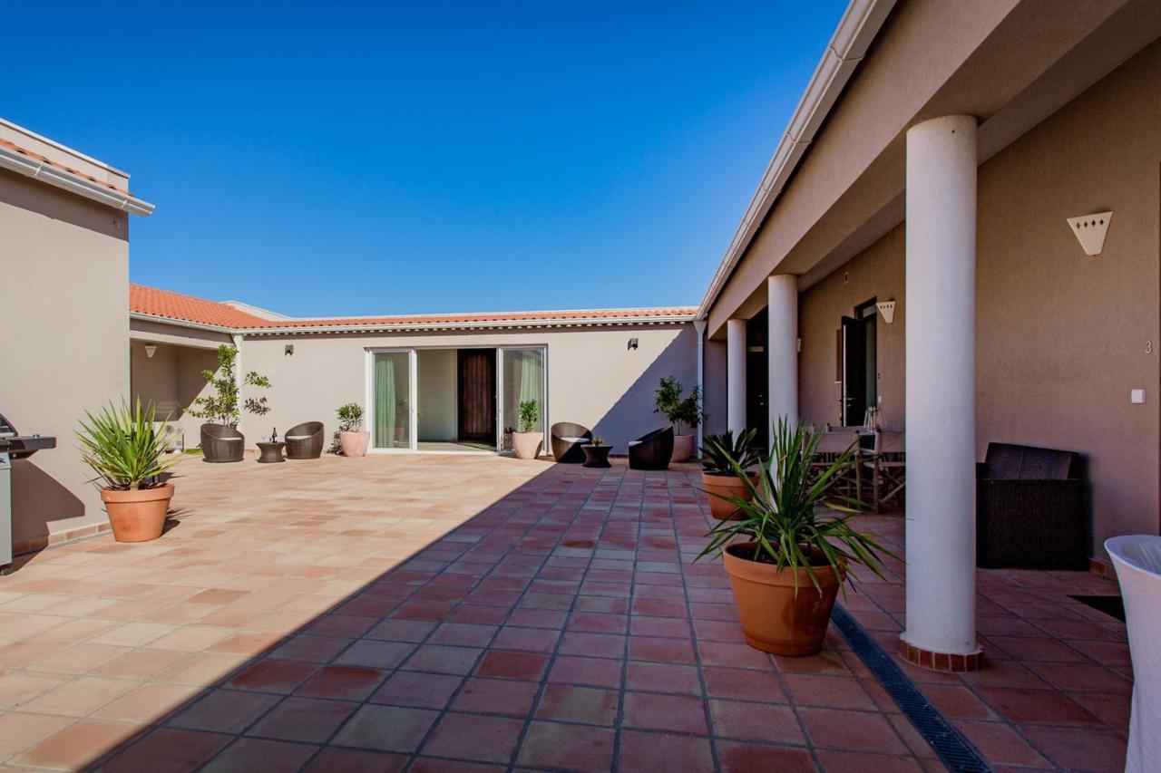 Corte Velada Guest House By Lovelystay Lagos Kültér fotó